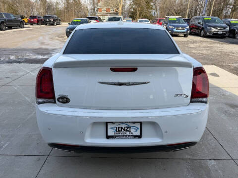 2019 Chrysler 300 S