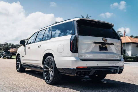 2025 Cadillac Escalade-V ESV