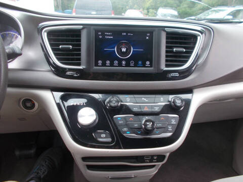 2018 Chrysler Pacifica Touring Plus