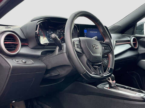 2025 Chevrolet Trax RS