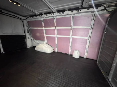 2019 Chevrolet Express 2500