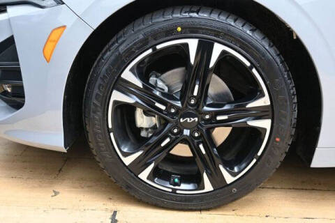 2023 Kia K5