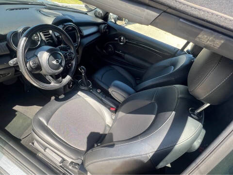 2017 MINI Convertible Cooper