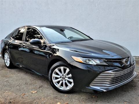 2018 Toyota Camry for sale at Planet Cars in Berkeley CA