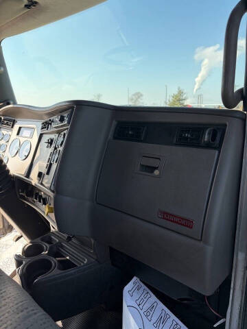 2018 Kenworth T270