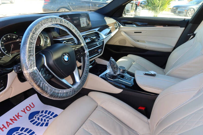 2018 BMW 5 Series 530i