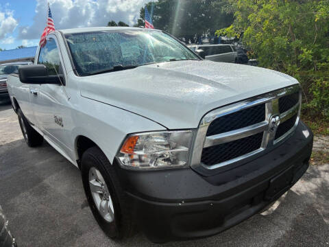 2017 RAM 1500 SLT