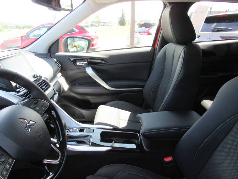 2025 Mitsubishi Eclipse Cross SE