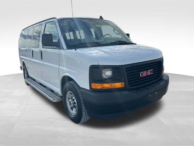 2017 GMC Savana LS 2500