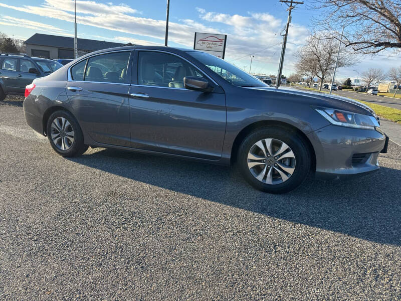 2015 Honda Accord LX's photo