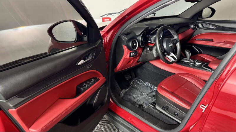 2021 Alfa Romeo Stelvio Sprint