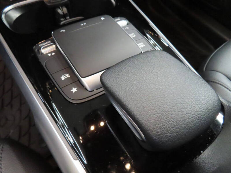 2022 Mercedes-Benz GLB GLB 250 4MATIC