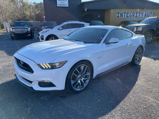 2017 Ford Mustang for sale at INTEGRITY AUTO in Dothan, AL