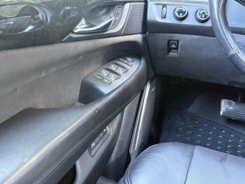 2017 Cadillac Escalade ESV Platinum