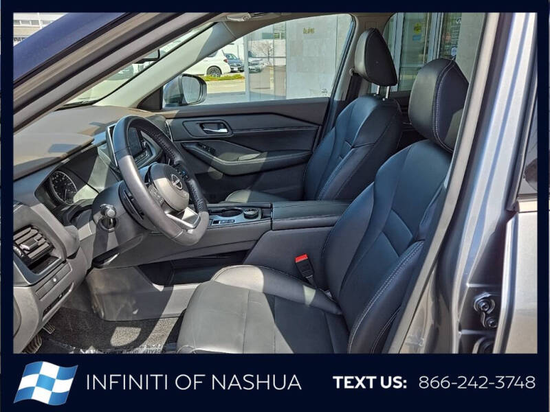 2022 Nissan Rogue SL