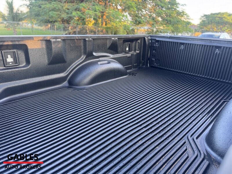 2023 Ford F-350 Super Duty XL