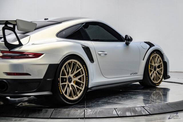 2018 Porsche 911 GT2 RS