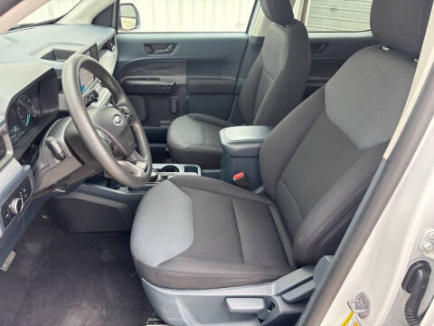 2023 Ford Maverick XL