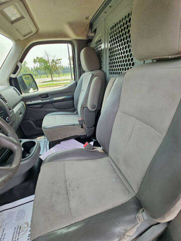 2015 Nissan NV 1500 S