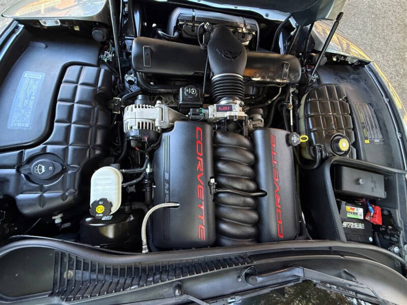 2004 Chevrolet Corvette