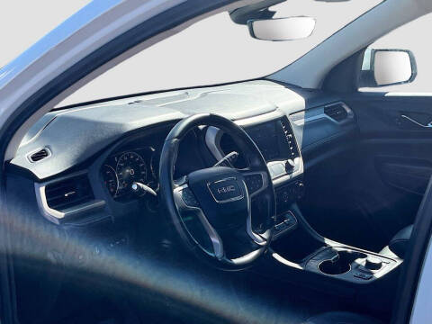 2022 GMC Acadia Denali