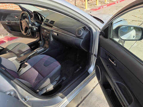 2004 Mazda MAZDA3 s