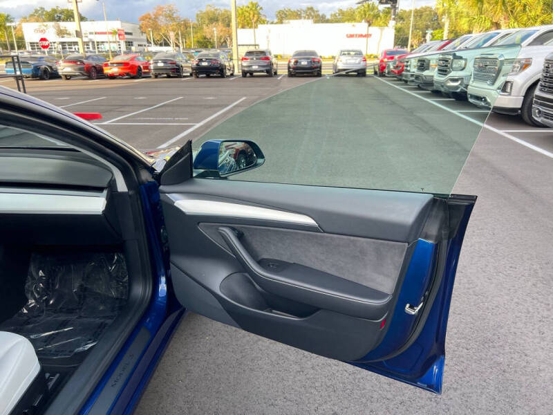 2021 Tesla Model 3 Standard Range Plus