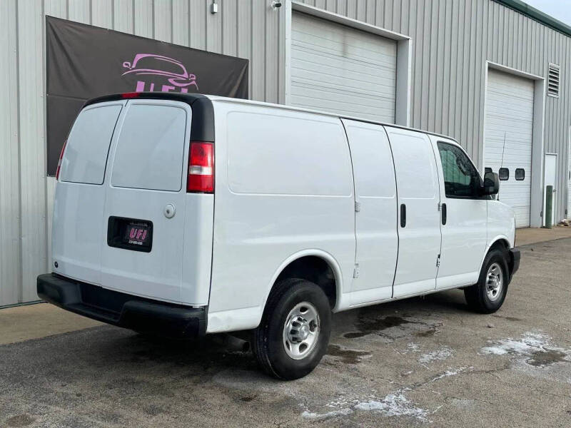 2017 Chevrolet Express 2500