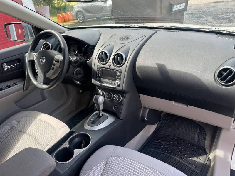 2011 Nissan Rogue S