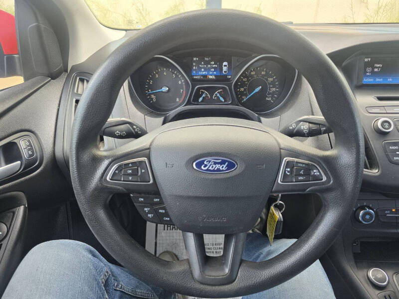2017 Ford Focus SE