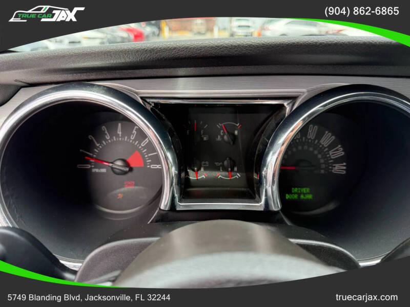 2006 Ford Mustang GT Deluxe