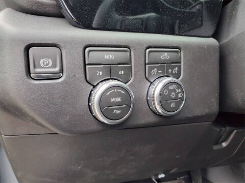 2026 GMC Sierra 1500 Elevation Standard