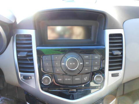 2011 Chevrolet Cruze LS