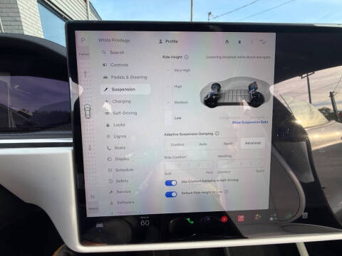 2022 Tesla Model S Plaid