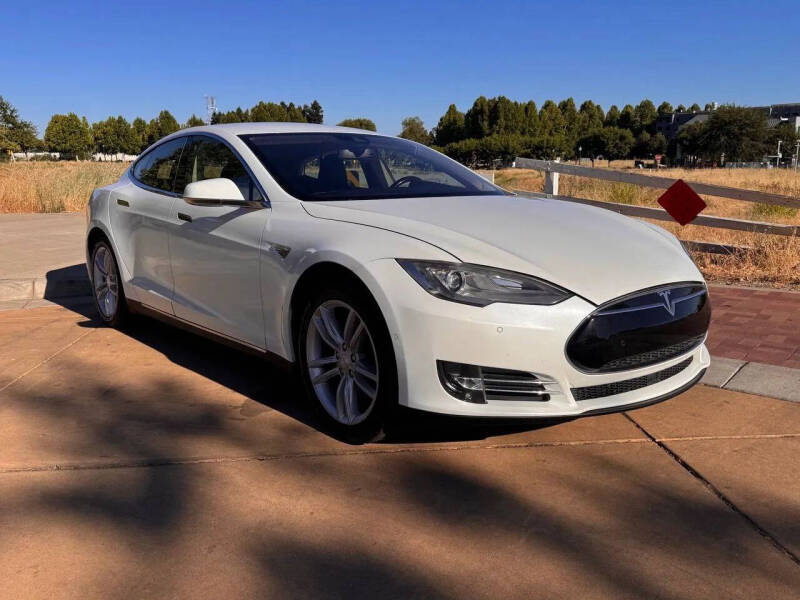 2014 Tesla Model S
