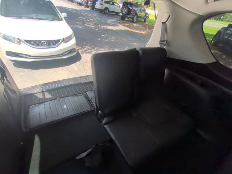 2017 Nissan Armada Platinum