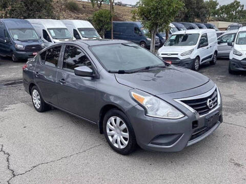 2017 Nissan Versa 1.6 S