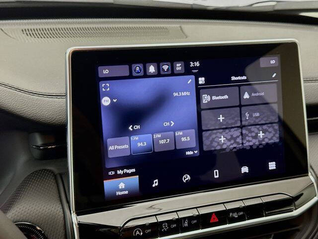 2024 Jeep Compass Trailhawk