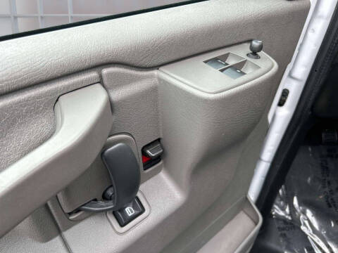 2021 Chevrolet Express 2500