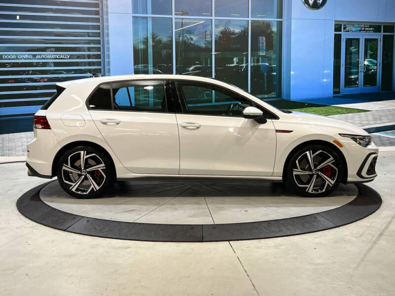2024 Volkswagen Golf GTI SE