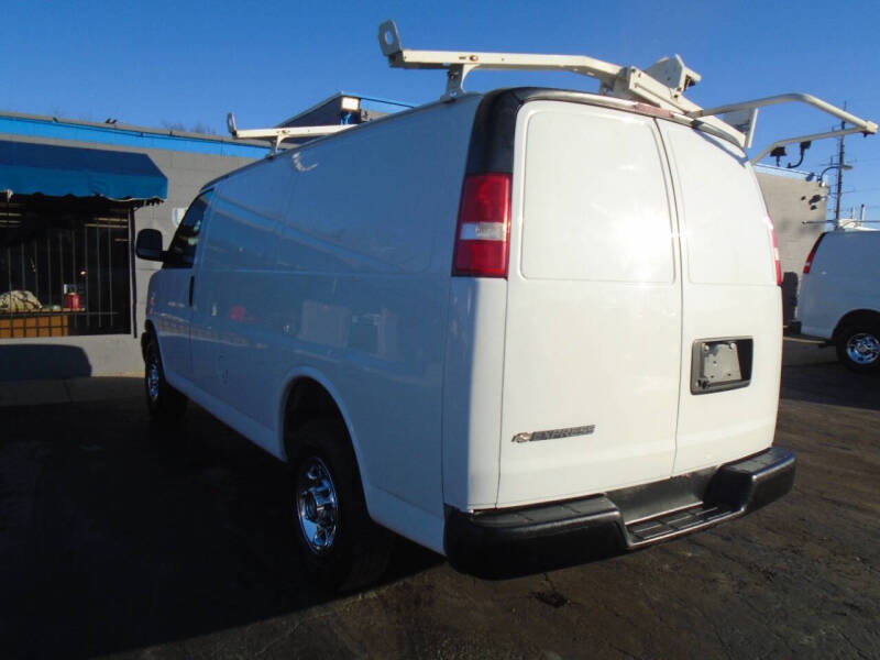 2019 Chevrolet Express 2500