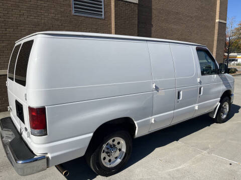 2008 Ford E-Series E-150