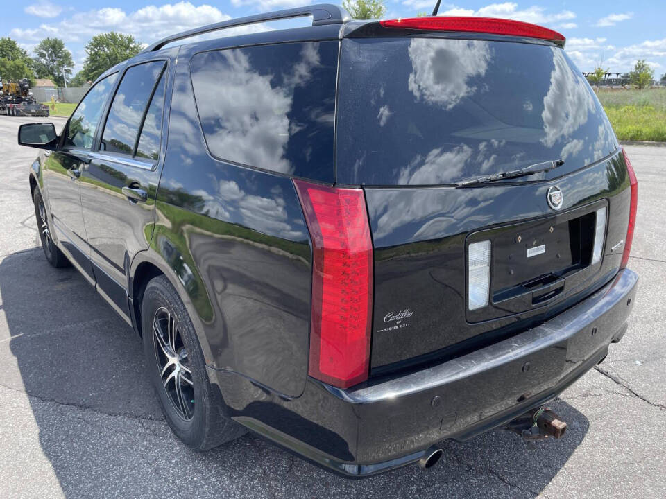 2006 Cadillac SRX for sale at Twin Cities Auctions in Elk River, MN