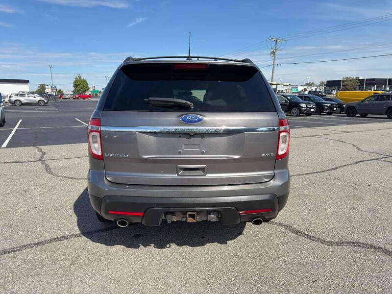 2011 Ford Explorer Limited