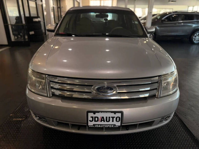 2009 Ford Taurus SE
