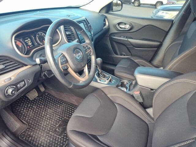 2016 Jeep Cherokee for sale at Tim Short CDJR Hazard in Hazard, KY