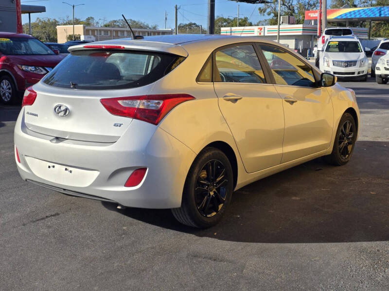 2015 Hyundai Elantra GT Base photo 7