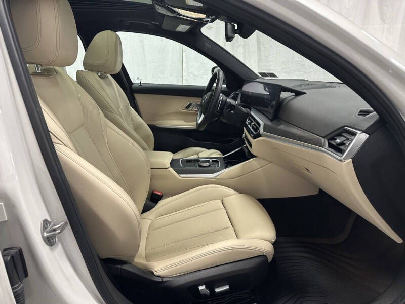 2023 BMW 3 Series 330i xDrive