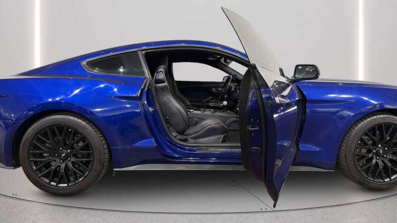 2015 Ford Mustang EcoBoost Premium