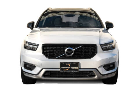 2021 Volvo XC40 T4 R-Design